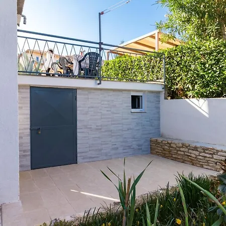 Three Waves Apartment New Pula Exterior photo