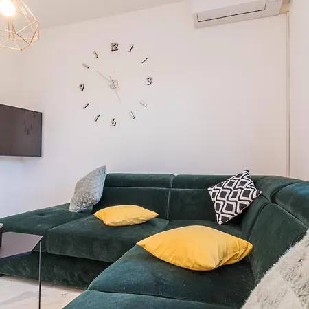 Three Waves Apartment New Pula Exterior photo